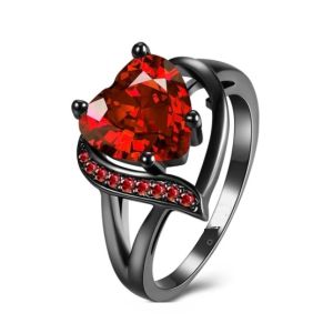 Luxurify Lovely Heart Hollow Band Zircon Ring For Women Red